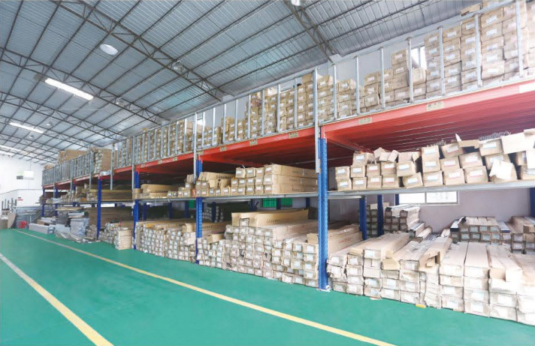 鋁單板生產設備