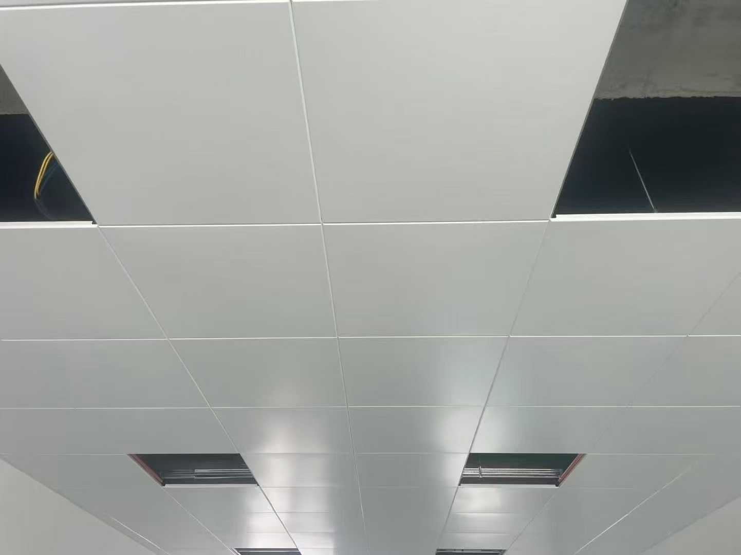 體育館室內(nèi)外鋁單板